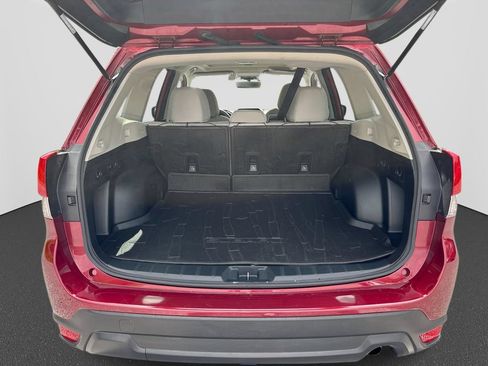 Used 2021 Subaru Forester Premium AWD/4WD image 34