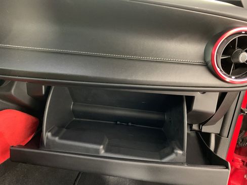 Used 2020 Chevrolet Camaro LT RWD image 34