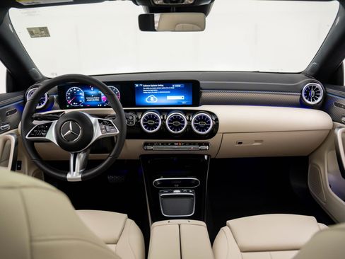 New 2026 Mercedes-Benz CLA 250 4MATIC image 11