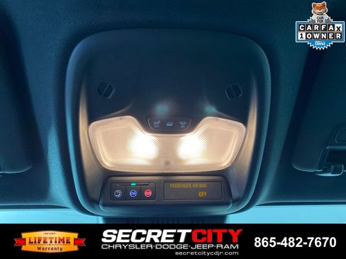 Used 2024 Chevrolet Colorado Trail Boss w/ Advanced Trailering Package AWD/4WD image 19