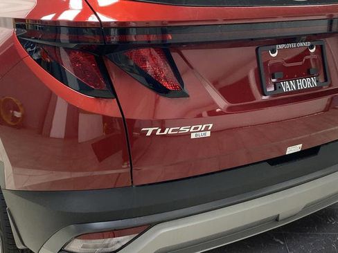 New 2026 Hyundai Tucson Blue SE image 29