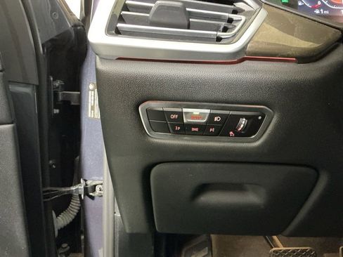 Certified 2022 BMW X5 xDrive40i w/ Premium Package image 17