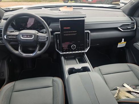 New 2026 GMC Acadia AT4 w/ Luxury Package AWD/4WD image 13