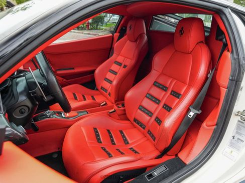 Used 2012 Ferrari 458 Italia Coupe RWD image 42