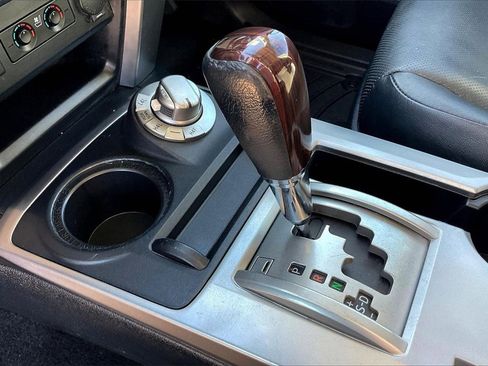 Used 2022 Toyota 4Runner Limited image 28