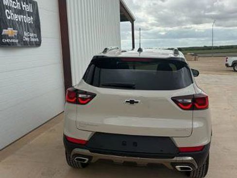 New 2026 Chevrolet TrailBlazer ACTIV w/ Driver Confidence Package AWD/4WD image 4