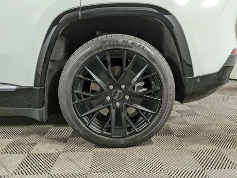 Used 2024 Jeep Wagoneer Launch Edition image 13