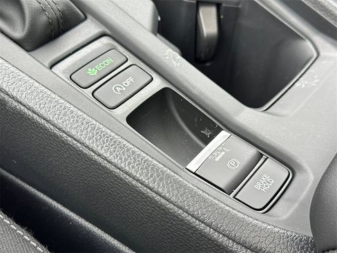 New 2025 Honda Accord SE image 28