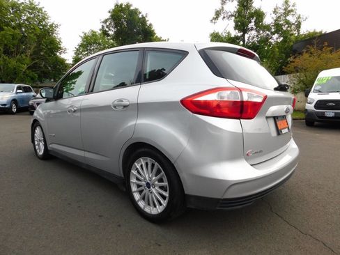 Used 2016 Ford C-MAX SE image 3