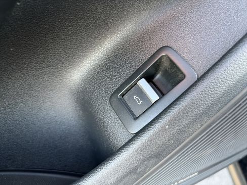 Used 2018 Audi A5 2.0T Premium Plus w/ Premium Plus image 19