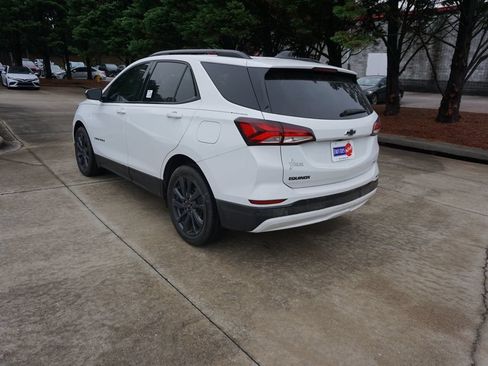 Used 2024 Chevrolet Equinox RS FWD image 19