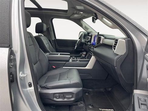 Used 2024 Toyota Tundra Limited image 15