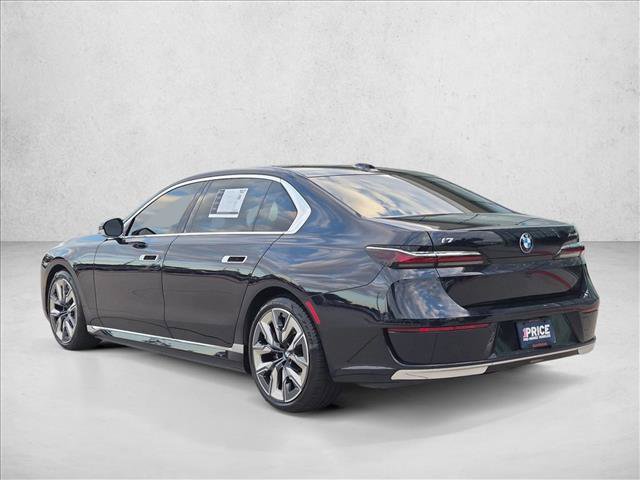 Used 2023 BMW i7 xDrive60 w/ Parking Assistance Package AWD/4WD image 8