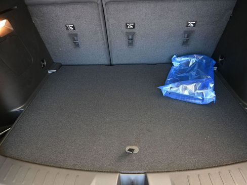 New 2026 Chevrolet TrailBlazer LT w/ LT Cold Weather Package FWD image 28