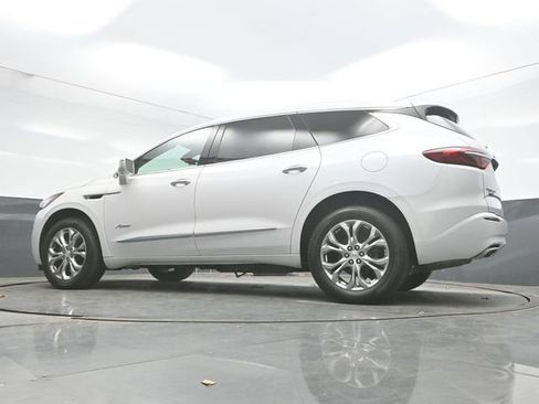 Used 2020 Buick Enclave Avenir w/ Avenir Technology Package image 37