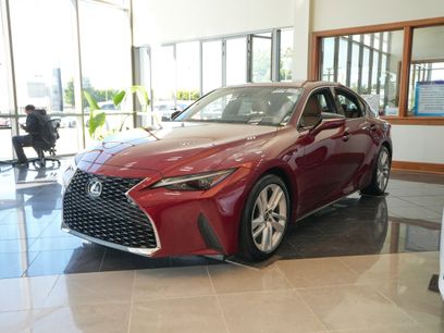 New 2025 Lexus IS 300 w/ Comfort Package