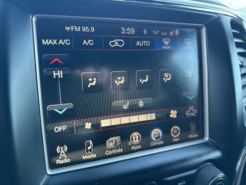 Used 2017 Jeep Grand Cherokee Limited 75th Anniversary image 19