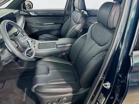 Certified 2025 Hyundai Palisade Calligraphy AWD/4WD image 21