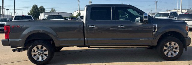 Used 2017 Ford F350 Platinum w/ Platinum Ultimate Package AWD/4WD image 10