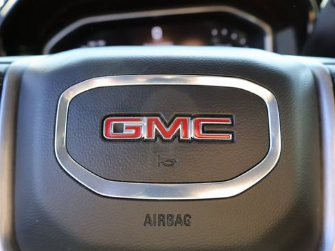 Used 2024 GMC Sierra 2500 SLE image 26