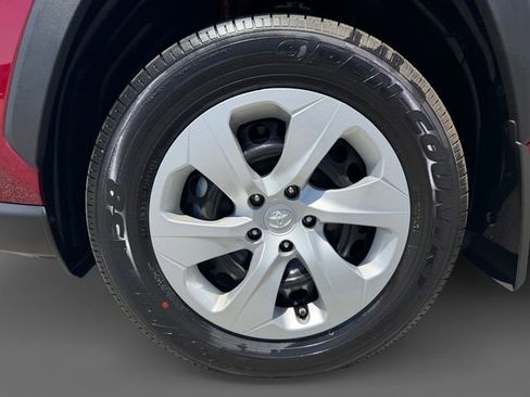 Certified 2025 Toyota RAV4 LE FWD image 12