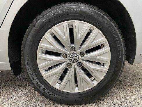 Used 2020 Volkswagen Jetta S image 24