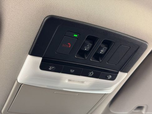 Used 2023 Nissan Pathfinder Platinum w/ Lighting Package (N93) image 33