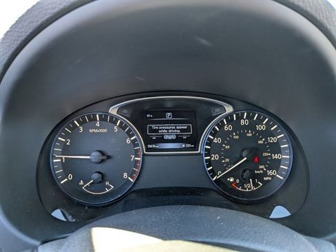 Used 2017 Nissan Altima 2.5 SR w/ Midnight Edition Package image 10