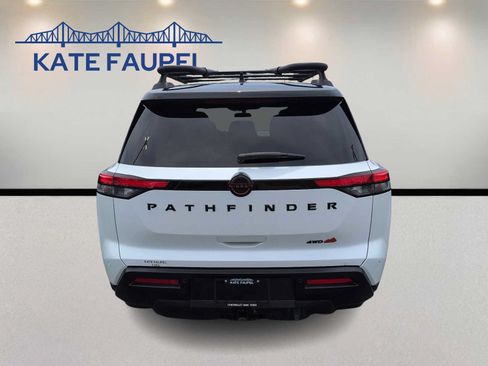 Used 2026 Nissan Pathfinder Rock Creek w/ Rock Creek Premium Package AWD/4WD image 6