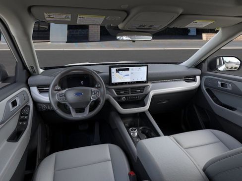 New 2026 Ford Explorer Active w/ Active Comfort Package AWD/4WD image 9