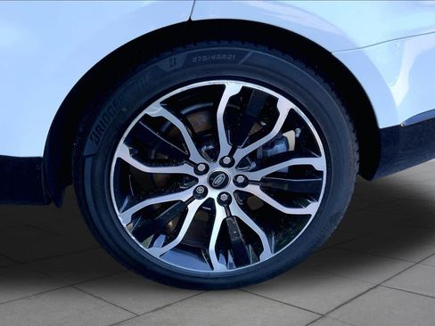 Used 2018 Land Rover Range Rover Sport HSE AWD/4WD image 11
