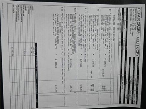 Used 2022 Nissan Frontier PRO-4X w/ Pro-4X Premium Package image 4