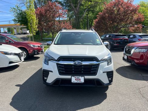 Certified 2023 Subaru Ascent Limited w/ Technology Package AWD/4WD image 8