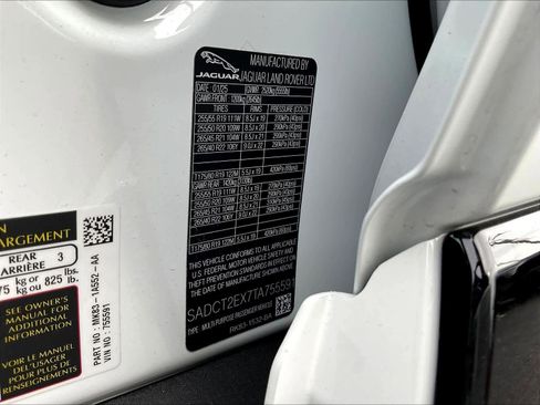 New 2026 Jaguar F-PACE R-Dynamic S image 36