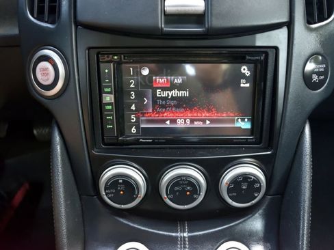 Used 2013 Nissan 370Z Coupe image 15