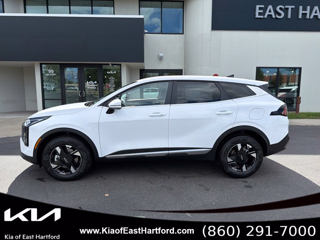New 2027 Kia Sportage LX AWD/4WD image 2