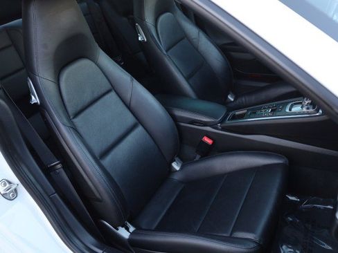 Used 2017 Porsche 911 Carrera image 43