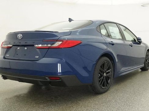 New 2026 Toyota Camry SE image 3