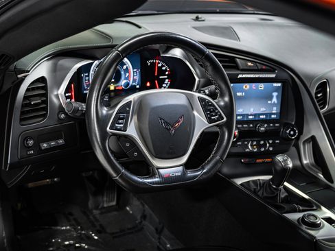 Used 2015 Chevrolet Corvette Z06 w/ Battery Protection Package image 21