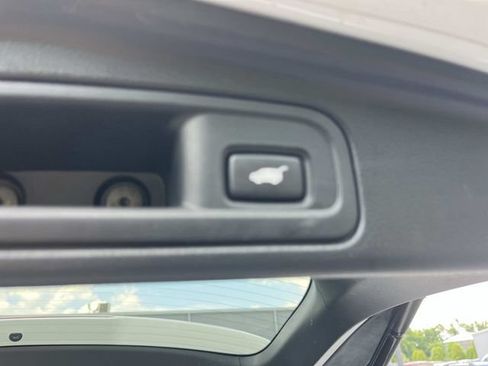 Used 2022 Honda Pilot EX-L image 16