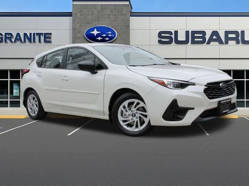 Certified 2025 Subaru Impreza 2.0i image 4