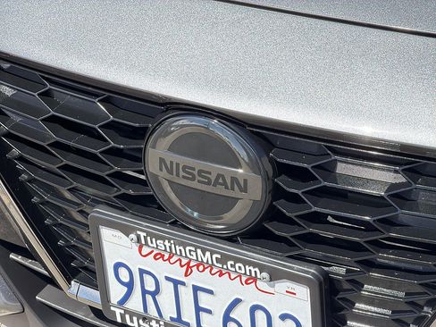 Used 2023 Nissan Sentra SR w/ Trunk Package FWD image 28