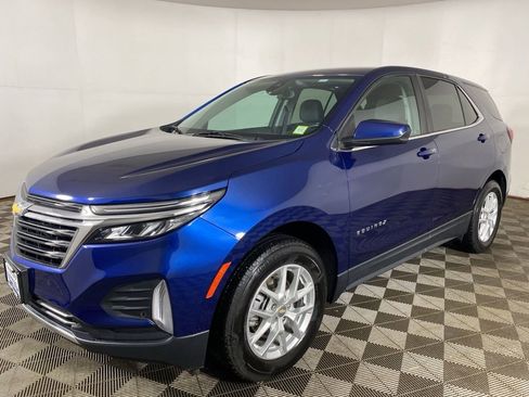 Used 2023 Chevrolet Equinox LT AWD/4WD image 3