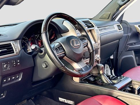 Used 2021 Lexus GX 460 Luxury image 4