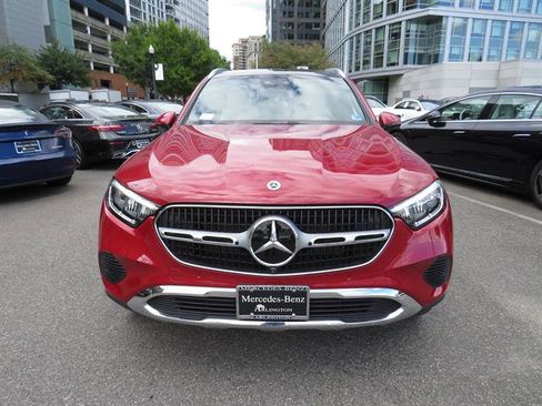 Used 2026 Mercedes-Benz GLC 300 4MATIC image 6