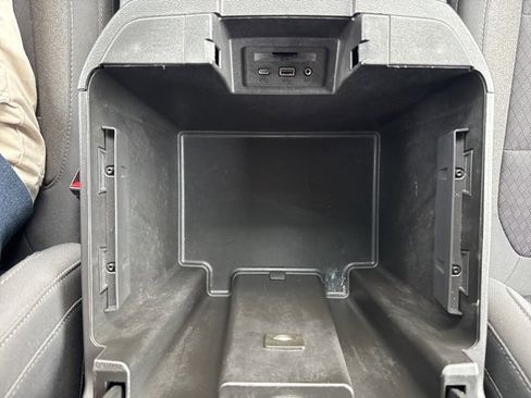 Used 2020 Chevrolet Silverado 1500 RST image 25