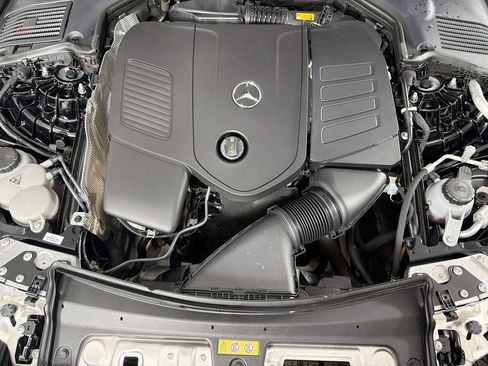 Used 2024 Mercedes-Benz CLE 300 4MATIC Coupe image 32