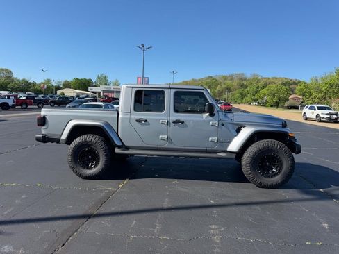 Used 2021 Jeep Gladiator Overland w/ Popular Equipment Package image 21