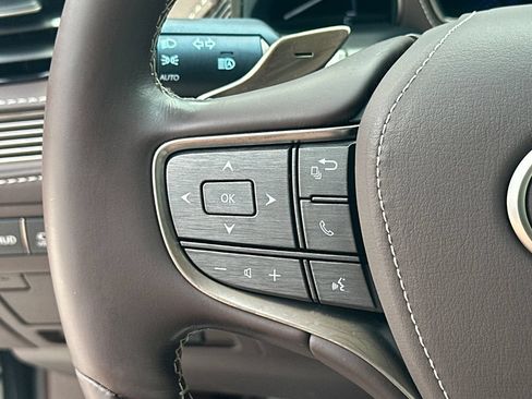 Used 2018 Lexus LS 500 RWD image 20