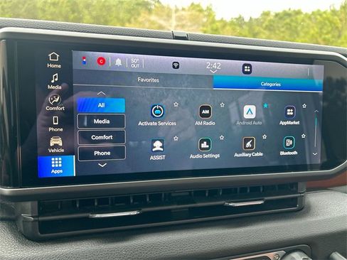 Used 2025 Jeep Gladiator Sport image 22